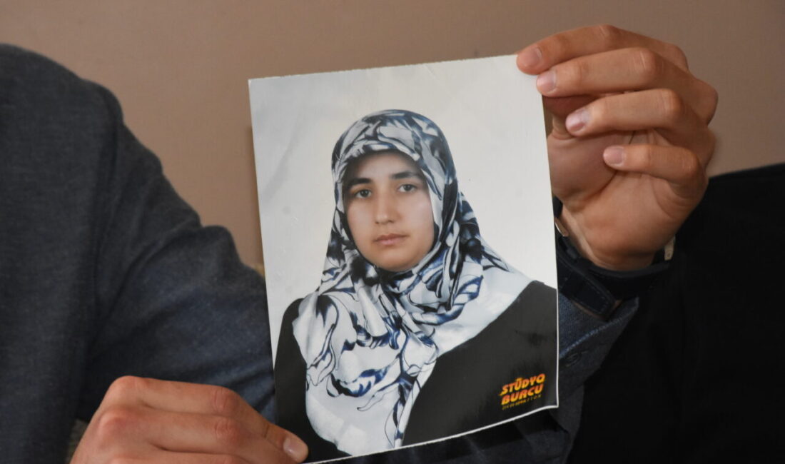 AFYONKARAHİSAR (AA) – Afyonkarahisar'da yaya geçidinde halk otobüsünün çarpması sonucu