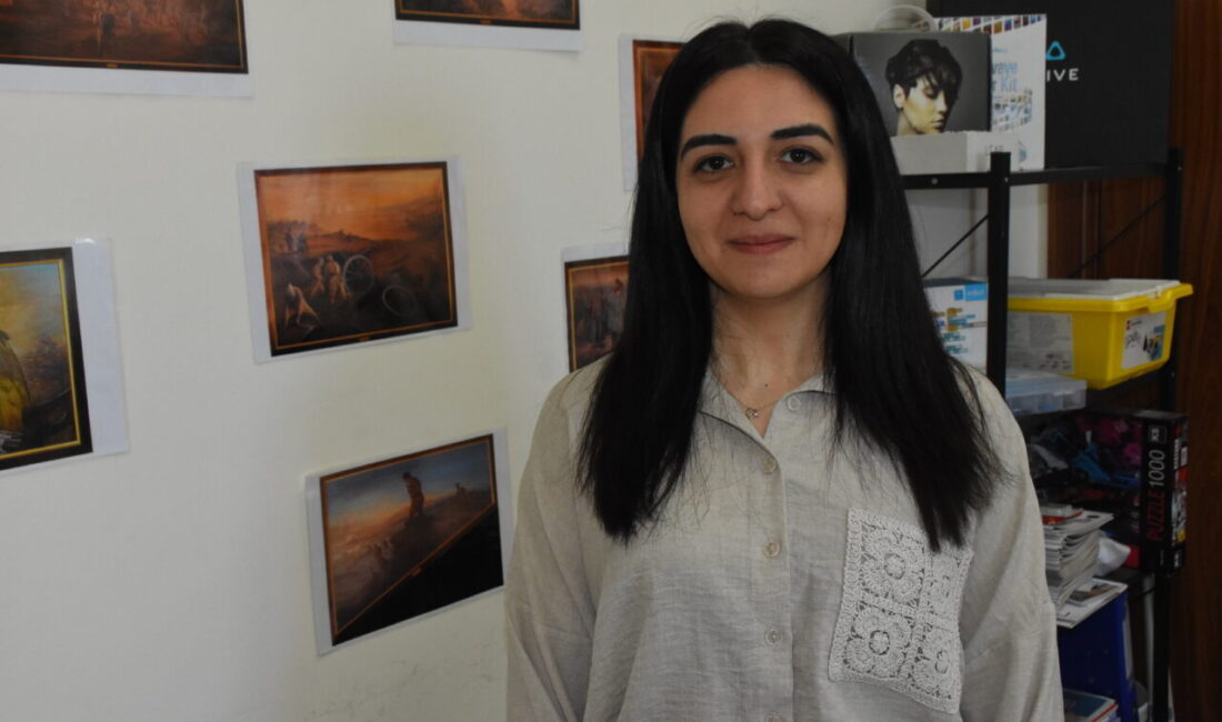 - Afyonkarahisar'da yaşayan 30 yaşındaki Aslıhan Şahan:
- "Kendi içeriklerimizle interaktif