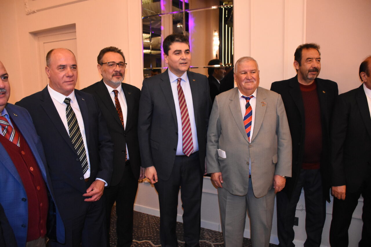 AFYONAKRAHİSAR (AA) – Demokrat Parti (DP) Genel Başkanı Gültekin Uysal,