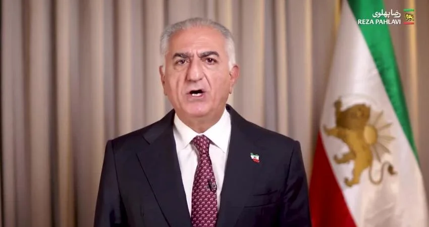 150 küçük kız çocuğu okul sırasında katledildi ABD ve İsrail