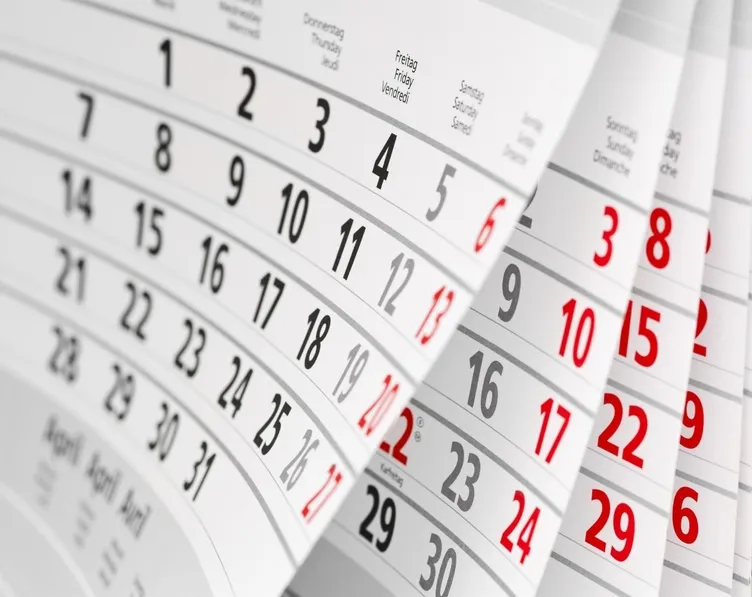 1 Mayıs resmi tatil mi, hangi güne denk geliyor?2429 sayılı Ulusal Bayram ve Genel Tatiller Hakkında Kanun'a göre 1 Mayıs Emek ve Dayanışma Günü resmi tatildir. 2026 yılında 1 Mayıs tarihi Cuma günüdür. Bu kapsamda perşembe akşamından başlayan süreç, pazartesi sabahına kadar sürecek bir tatil dönemi sunmaktadır.