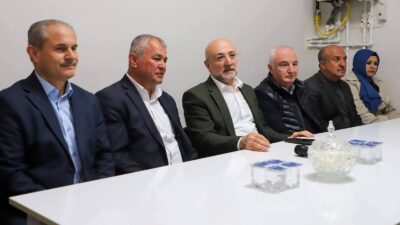 ​AK Parti İhsaniye İlçe Başkanlığı binasında düzenlenen toplantıya İlçe Başkanı