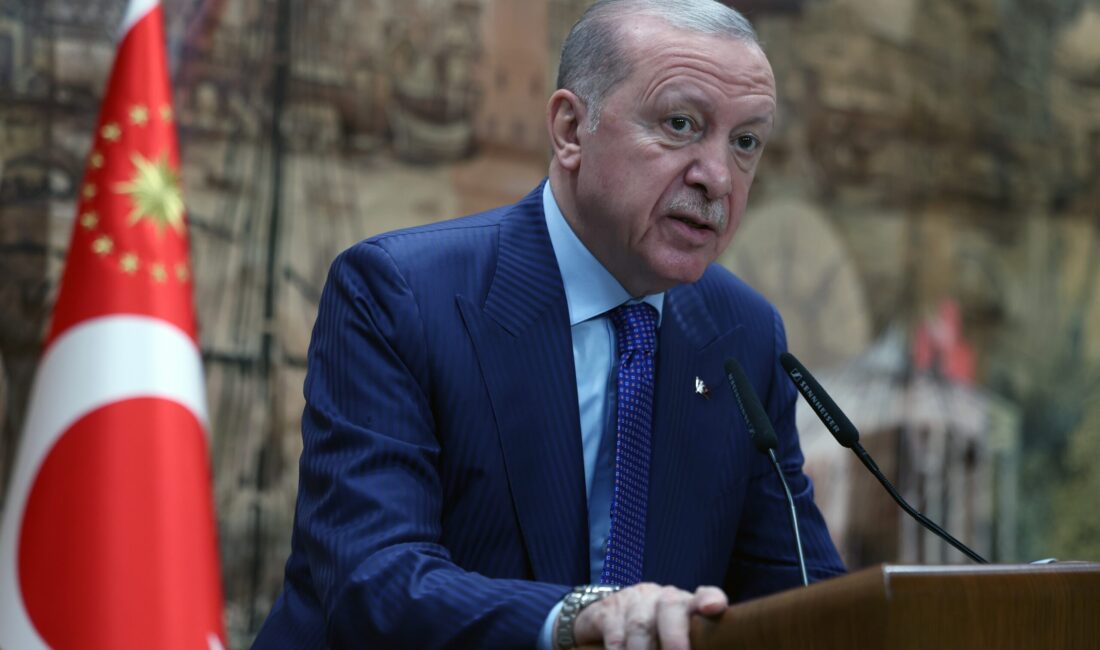 Kadın hareketinin siyasetteki gücü vurgulandı Dolmabahçe Çalışma Ofisi’nde gerçekleşen kabulde