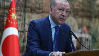 Kadın hareketinin siyasetteki gücü vurgulandı Dolmabahçe Çalışma Ofisi’nde gerçekleşen kabulde
