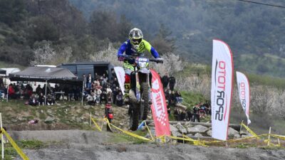 Elbeyli Er Meydanı’nda adrenalin zirve yaptı İznik Motosiklet Spor Kulübü