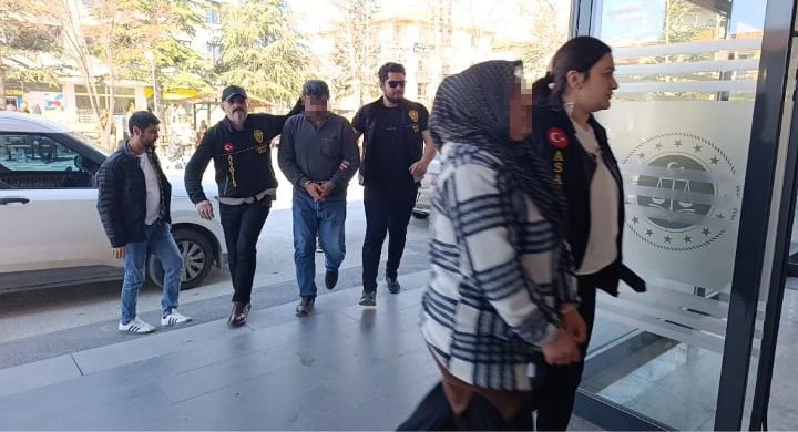 Sözlü tartışma silahlı kavgaya dönüştü Olay, Örnekevler Mahallesi Fatih Gümüş