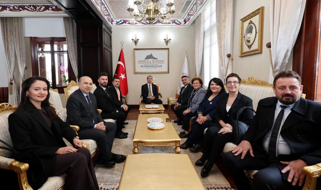 Valilik makamında gerçekleşen ziyarette, AFSİAD Federasyonu Kurucu Başkanı ve AFSİAD