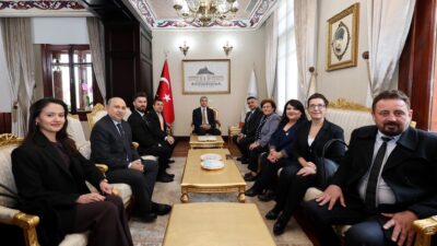 Valilik makamında gerçekleşen ziyarette, AFSİAD Federasyonu Kurucu Başkanı ve AFSİAD