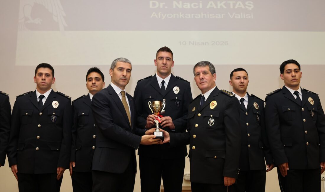 32. dönem öğrencilerine büyük destek Eğitim süreçleri devam eden 32.