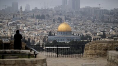 Valiliğin açıklamasına göre, Filistinlilerin topraklarını gasbeden İsrailliler, işgal altındaki Doğu