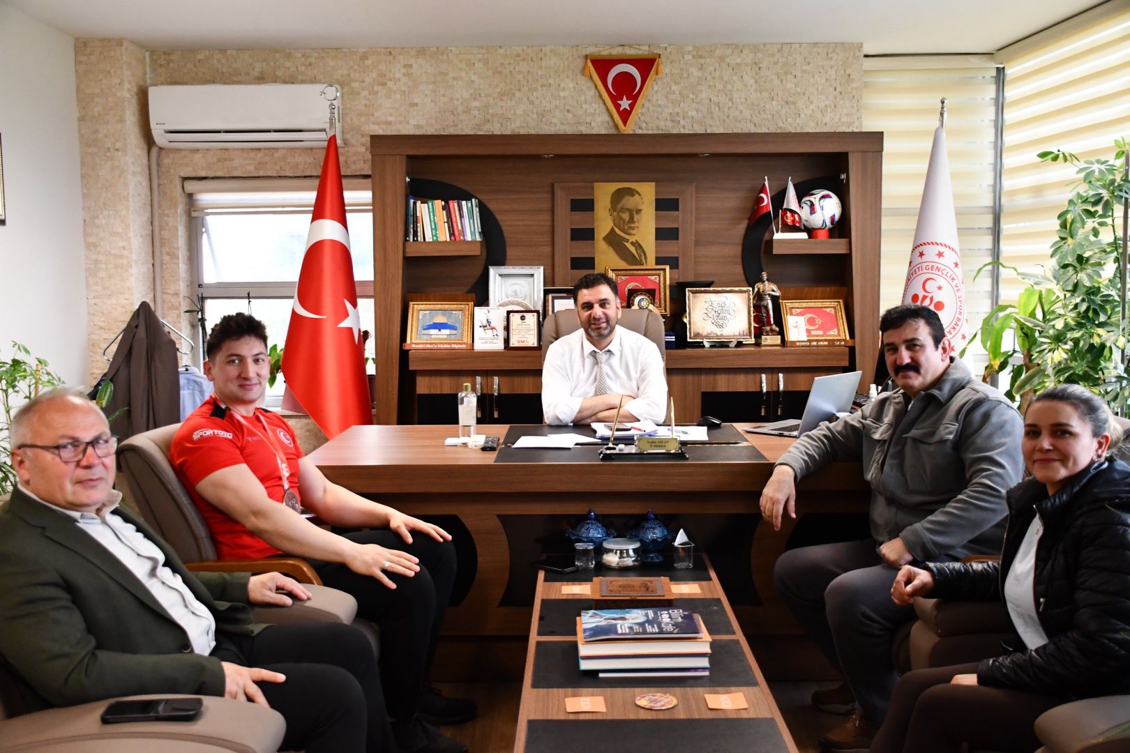 Yalova’dan madalya ile döndü Ziyaretin ana gündem maddelerinden biri, 06-11