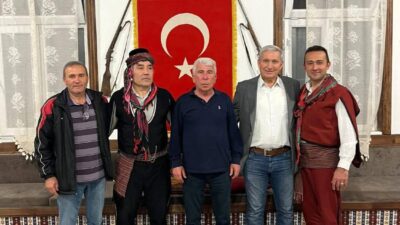 Kültür ve spor omuz omuza Geceye ASKF Başkanı Alişan Akgün