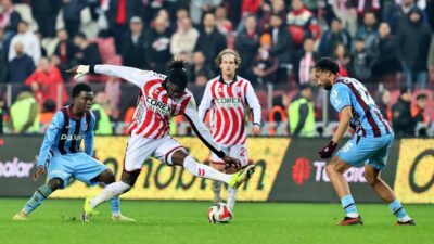 Samsun Yeni 19 Mayıs Stadı’ndaki müsabaka, saat 18.45’te başlayacak. B