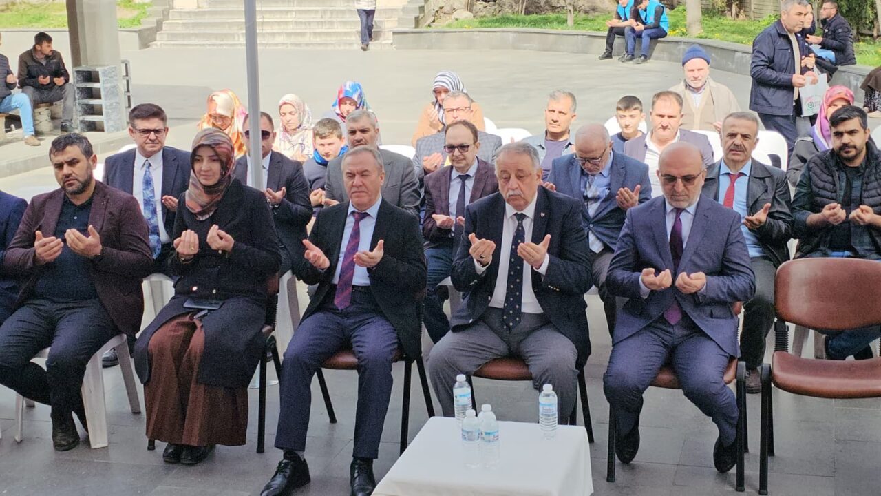 AFYONKARAHİSAR (AA) – Afyonkarahisar'da "İki İnsan Bir Hayat" projesi kapsamında