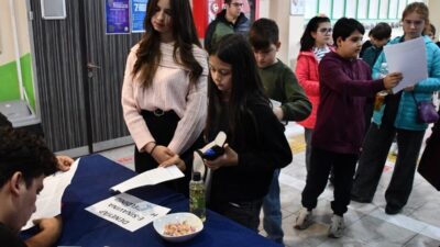 Afyonkarahisar’da geleceğin teknoloji yıldızlarını keşfetmek amacıyla yürütülen öğrenci seçme sürecinin
