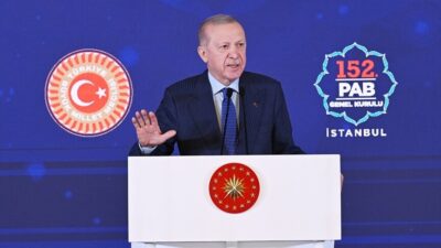Cumhurbaşkanı Recep Tayyip Erdoğan, “Türkiye olarak insani değerler üzerine bina