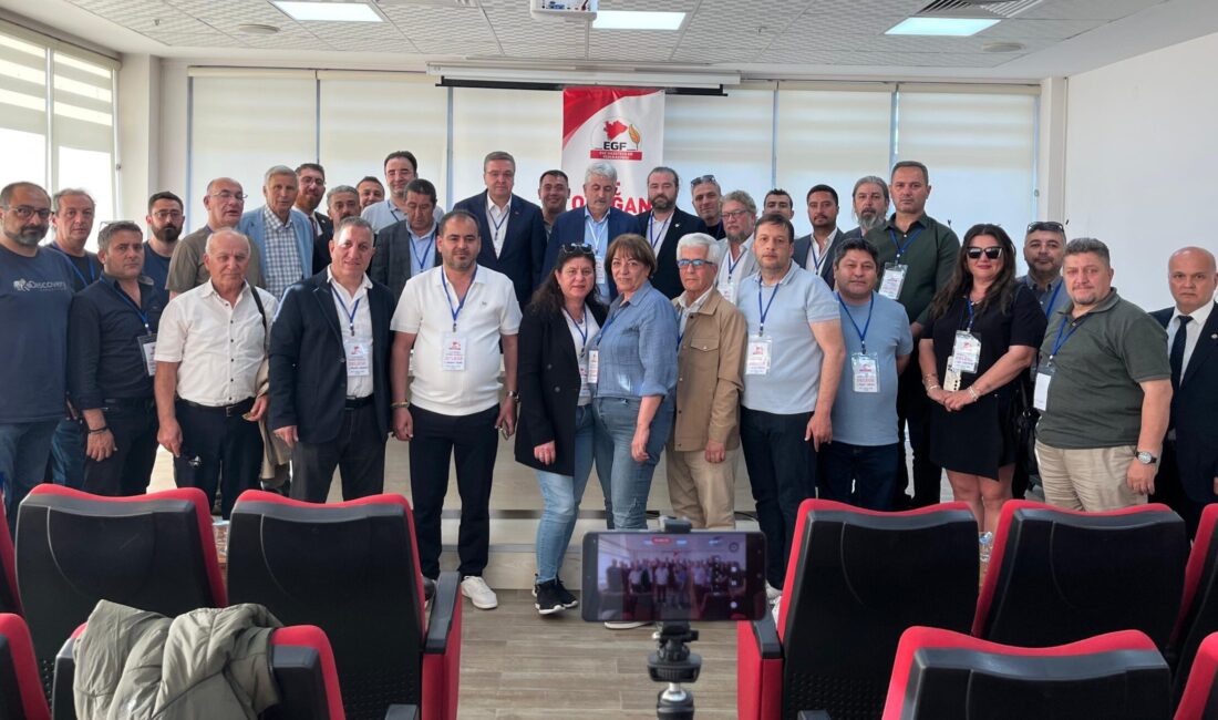 Ege Gazeteciler Federasyonu 5. Olağan kongresi gerçekleştirildi. Bozdoğan Belediyesi toplantı