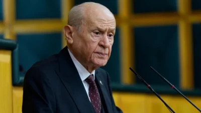 “Kılıçdaroğlu haksızlığa uğradığını tescilledi ancak kaos önlenmeli” Mahkemenin verdiği kararla,