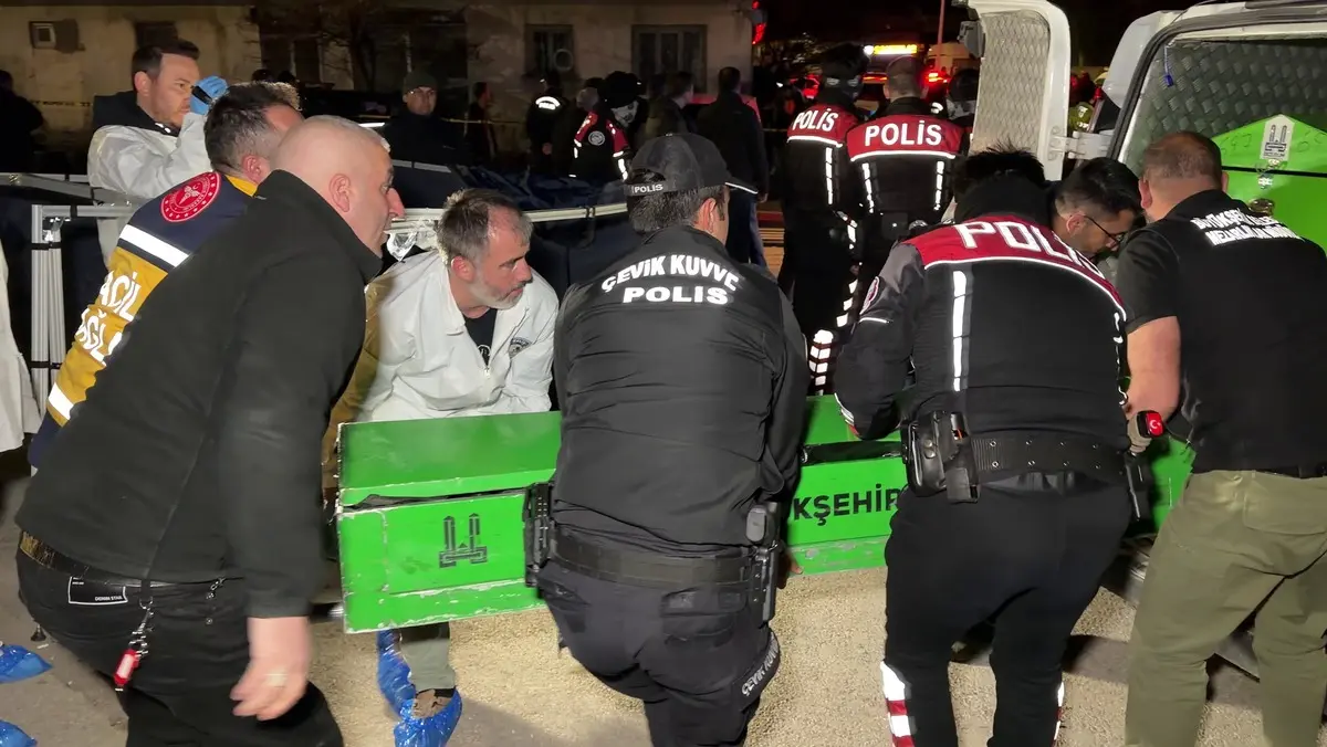 Cami önünde sır ölüm! Ailesi sinir krizi geçirdi 5