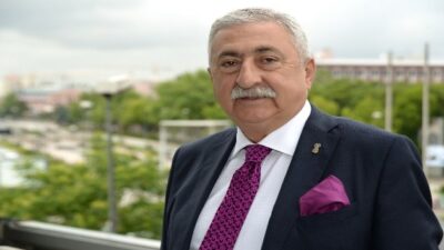 Trafik sigortası ve kasko fiyatlarının çok yüksek seviyelere çıktığını buna