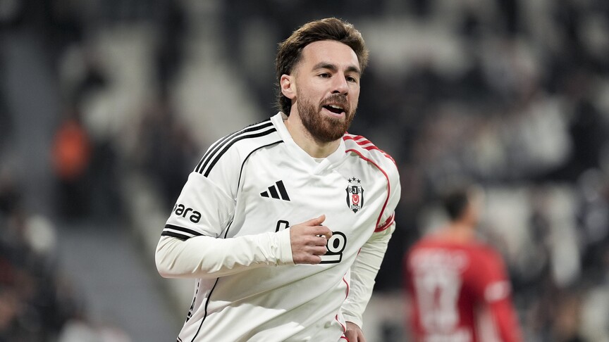 Süper Lig’de sezonu 4. sırada tamamlayan siyah-beyazlı futbol takımında, teknik