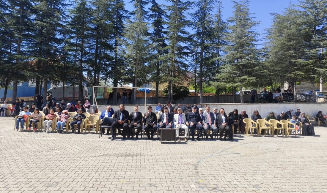 Kaymakam ve belediye başkanı yan yana: Protokol tam kadro sahadaydı!