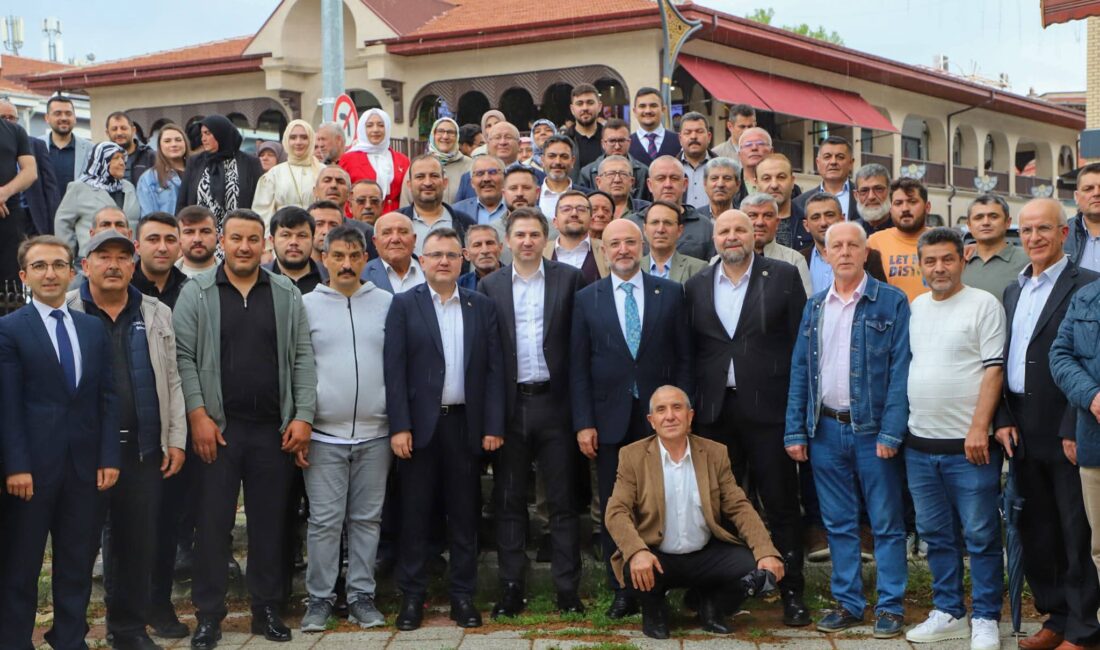18 İLÇEDE BAYRAMLAŞMA TAMAMLANDI, GİDİLMEDİK TEŞKİLAT KALMADI AK Parti Afyonkarahisar