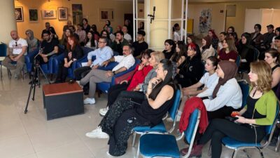ATASOY VE HAYKIRAN, ÖĞRENCİLERLE BİR ARAYA GELDİ AKÜ, GSF Resim