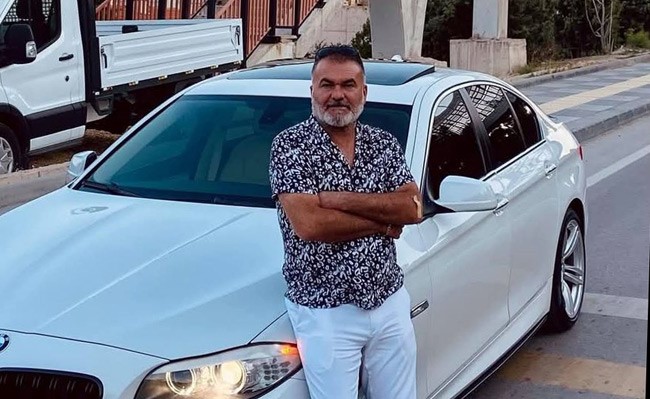 Tekel bayi işletmecisi evinde ölü bulundu!