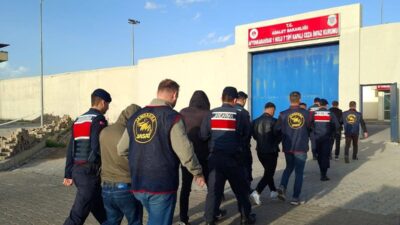 Traktörden motosiklete kadar her şeyi çalmışlar Edinilen bilgilere göre JASAT