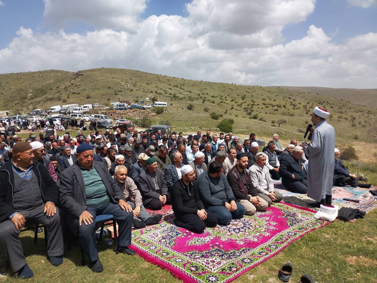 Çakırözü Yaylası’nda manevi buluşma Çakırözü Köyü Muhtarlığı öncülüğünde organize edilen