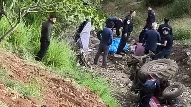 Traktörün altında kaldı Feci kaza, Şahinbey ilçesine bağlı kırsal Bekişli