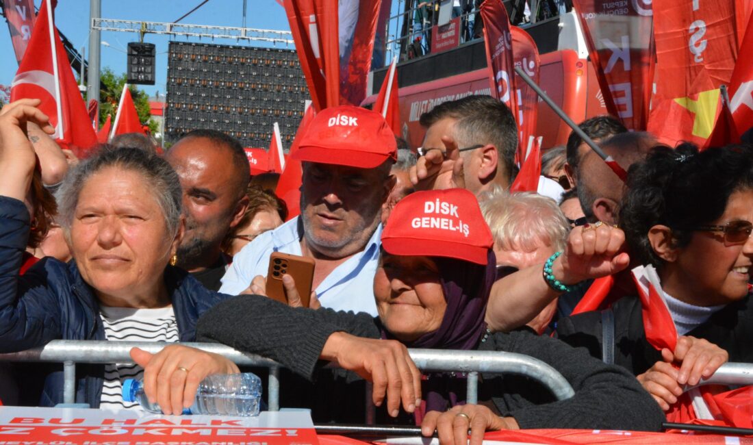 Özgür Özel: “Yarım kalan projelerin hasetliğini yapıyorlar” Belediye Başkanı Ahmet