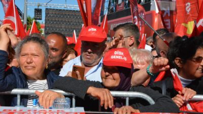 Özgür Özel: “Yarım kalan projelerin hasetliğini yapıyorlar” Belediye Başkanı Ahmet