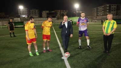 40 takım ve 480 sporcu sahaya çıktı Darıca Belediyesi ev