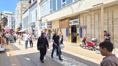 Trajik olay, öğle saatlerinde Odunpazarı ilçesi Arifiye Mahallesi Hamam Yolu
