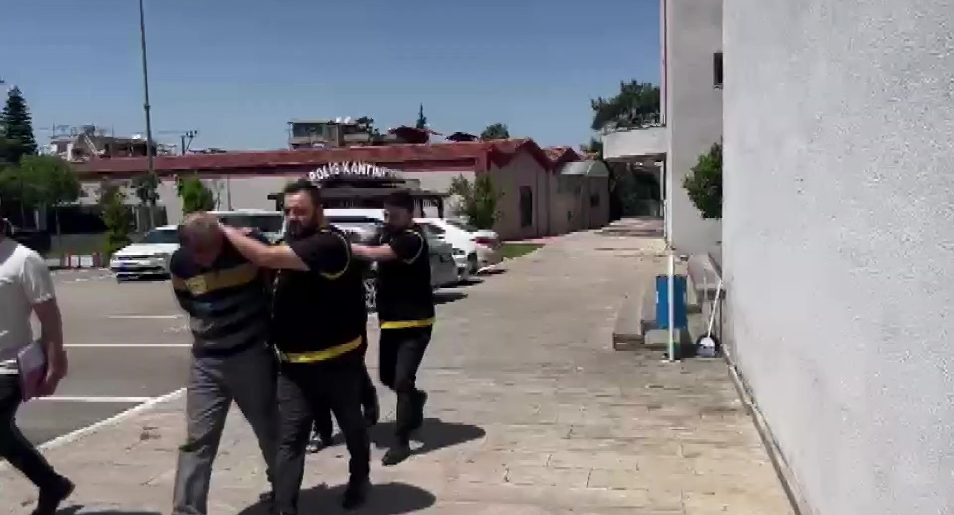 40 kilo et çalan hırsızlardan komedi gibi savunma!