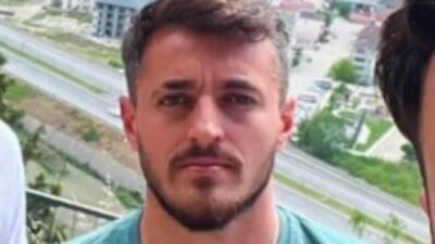 Edinilen bilgiye göre, Emine Yeni ve oğlu Mustafa Yeni, bayram