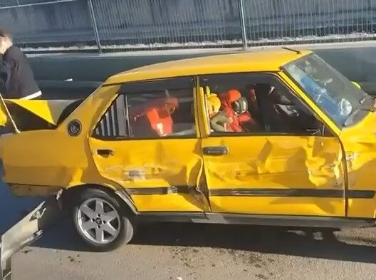 Kaza, 07.00 sıralarında Ankara Yolu Caddesi Kestel mevkiinde meydana geldi.