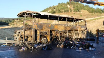 Edinilen bilgilere göre kaza, gece saat 01.40 sıralarında Denizli-Aydın Otoyolu’nun