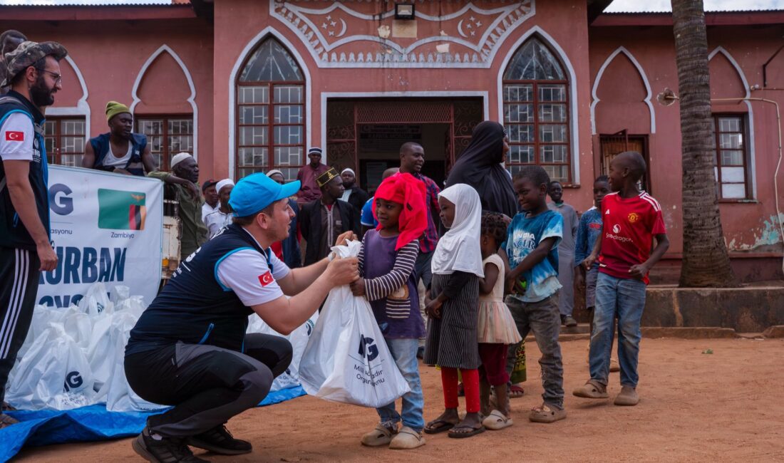 İMG ile emanetleri yerine ulaştırmak için Afrika ülkesi Zambiya’da bulunan