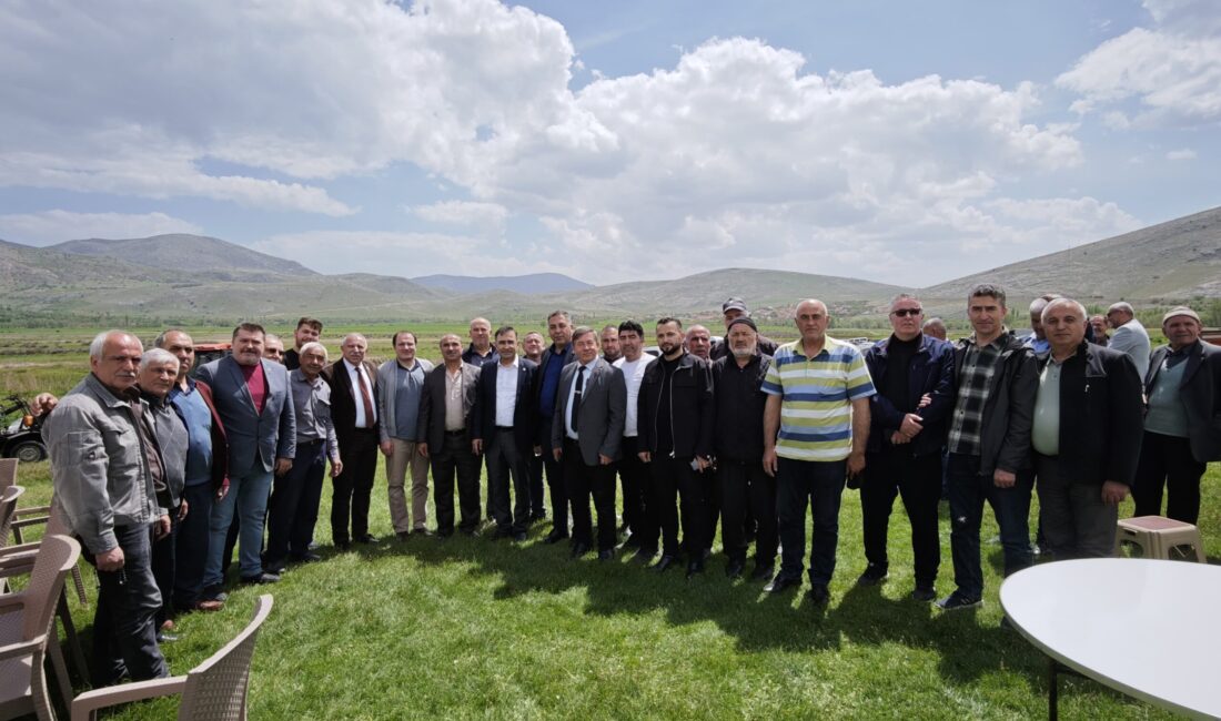 “BÜYÜK KUCAKLAŞMANIN ADRESİ MİLLETİMİZİN GÖNLÜDÜR” Milletvekili Arslan, Çay ilçesine bağlı