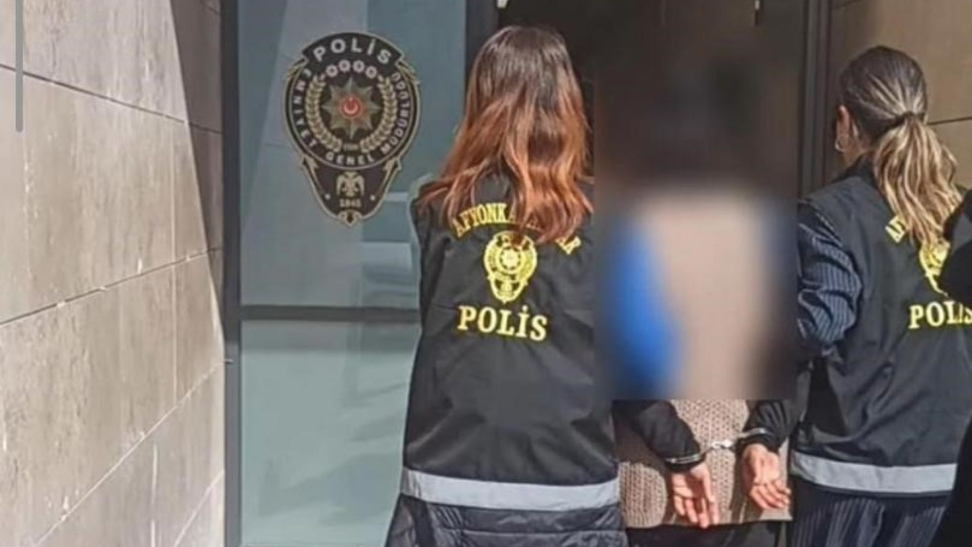 78 ayrı suç kaydı bulunan firari hükümlüye Afyonkarahisar’da süpriz!