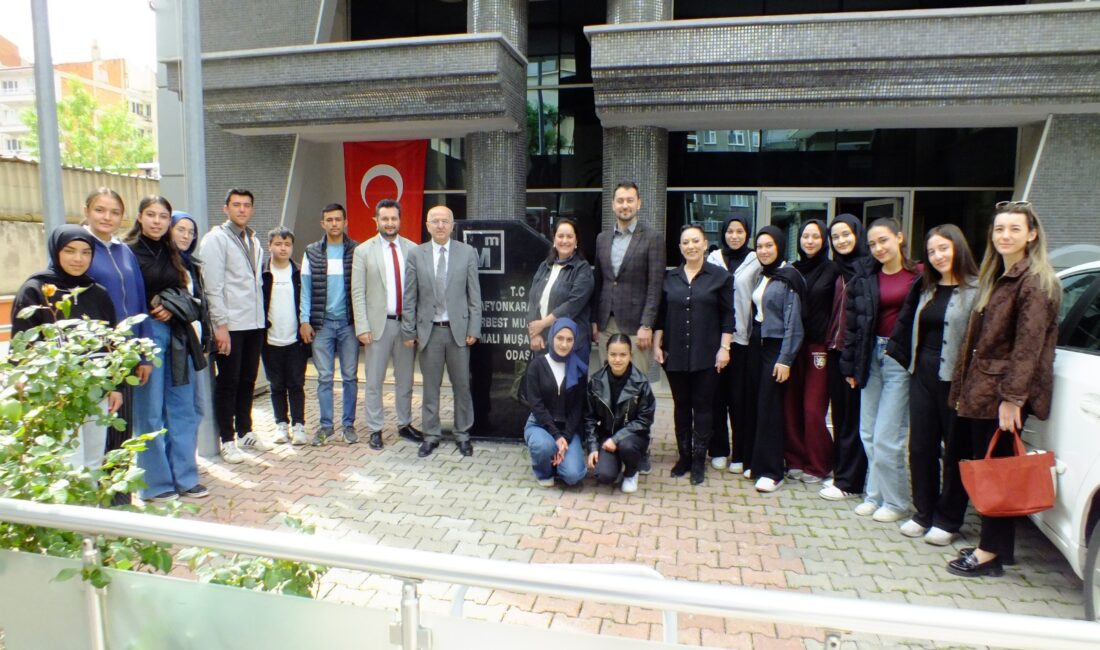Okul öğretmenlerinden Bilal Bulut ve Sedef Sinem Kaçar koordinesinde gerçekleşen