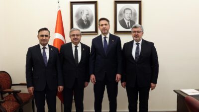 Şehrin enerji talepleri dosyada Ziyaret sırasında Milletvekili Ali Özkaya ve
