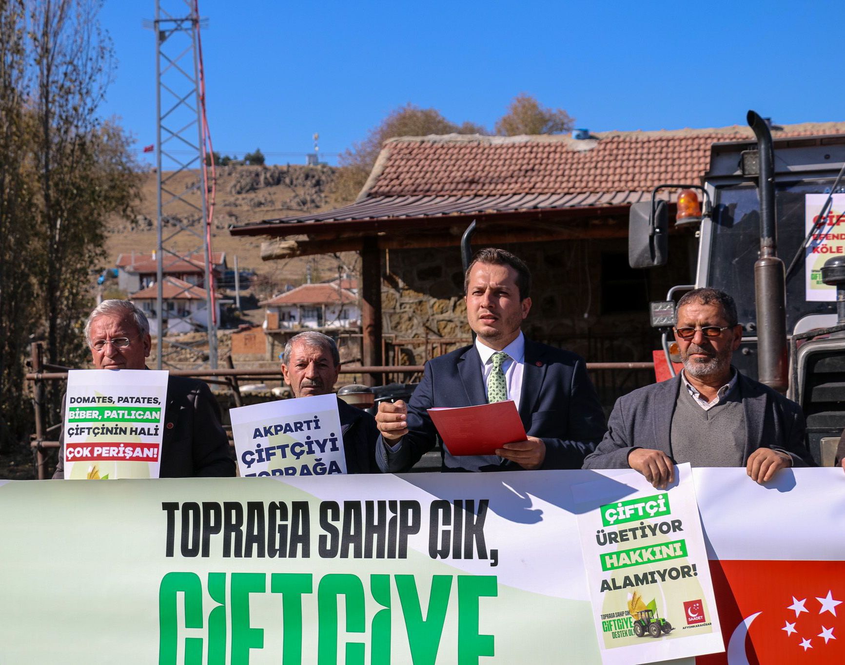 Çiftçilerin çektikleri zorluklara değinen ve iktidarın üretim olmasın diye elinden