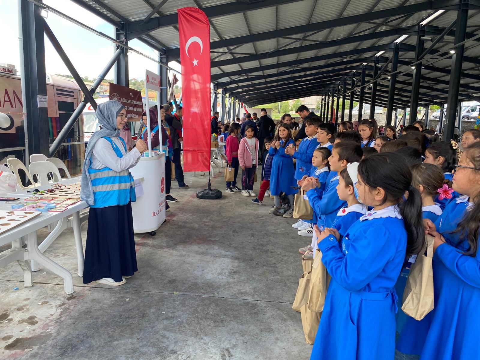 Hocalar’da Gençlik Haftası coşkusu