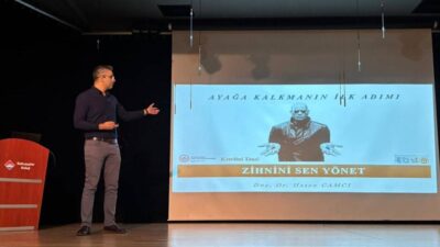Yaklaşık 1500 lise öğrencisi ve 200 öğretmenle yapılan söyleşilerde “Beyninizi
