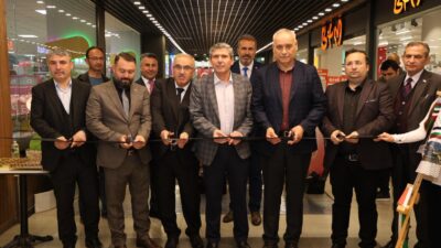 Serginin açılışına Dinar Belediye Başkan Yardımcısı Engin Gülbeyaz, İlçe Milli