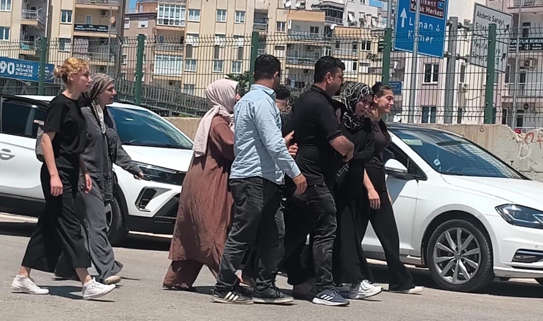 Kaza, dün gece 02.00 sıralarında Kepez ilçesi Fevzi Çakmak Mahallesi